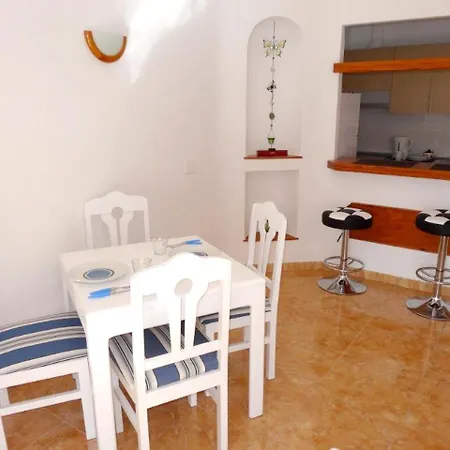 Av. Adeje 300 * Costa Adeje (Tenerife)